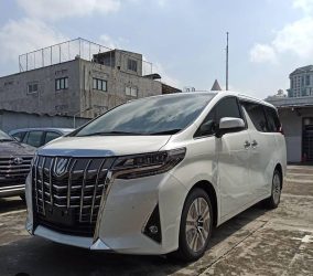 Jasa sewa mobil premium jabodetabek alphard 2023 avanza veloz 2020 toyota calya 2017 (2)