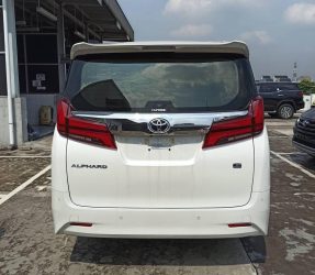 Jasa sewa mobil premium jabodetabek alphard 2023 avanza veloz 2020 toyota calya 2017 (7)